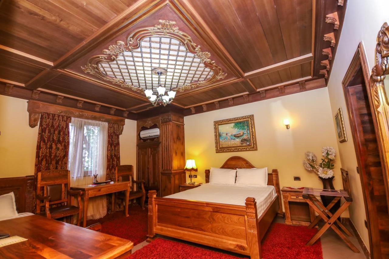 Brilant Antik Center Hotel Tirana Buitenkant foto